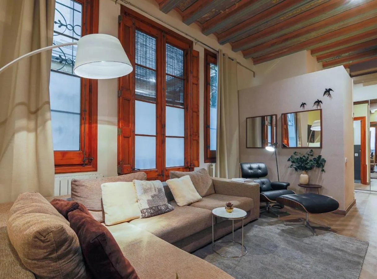 Apartment Avinyo 2 Gotic - Spacious Loft In Gothic Quarter! Barcelona Spain