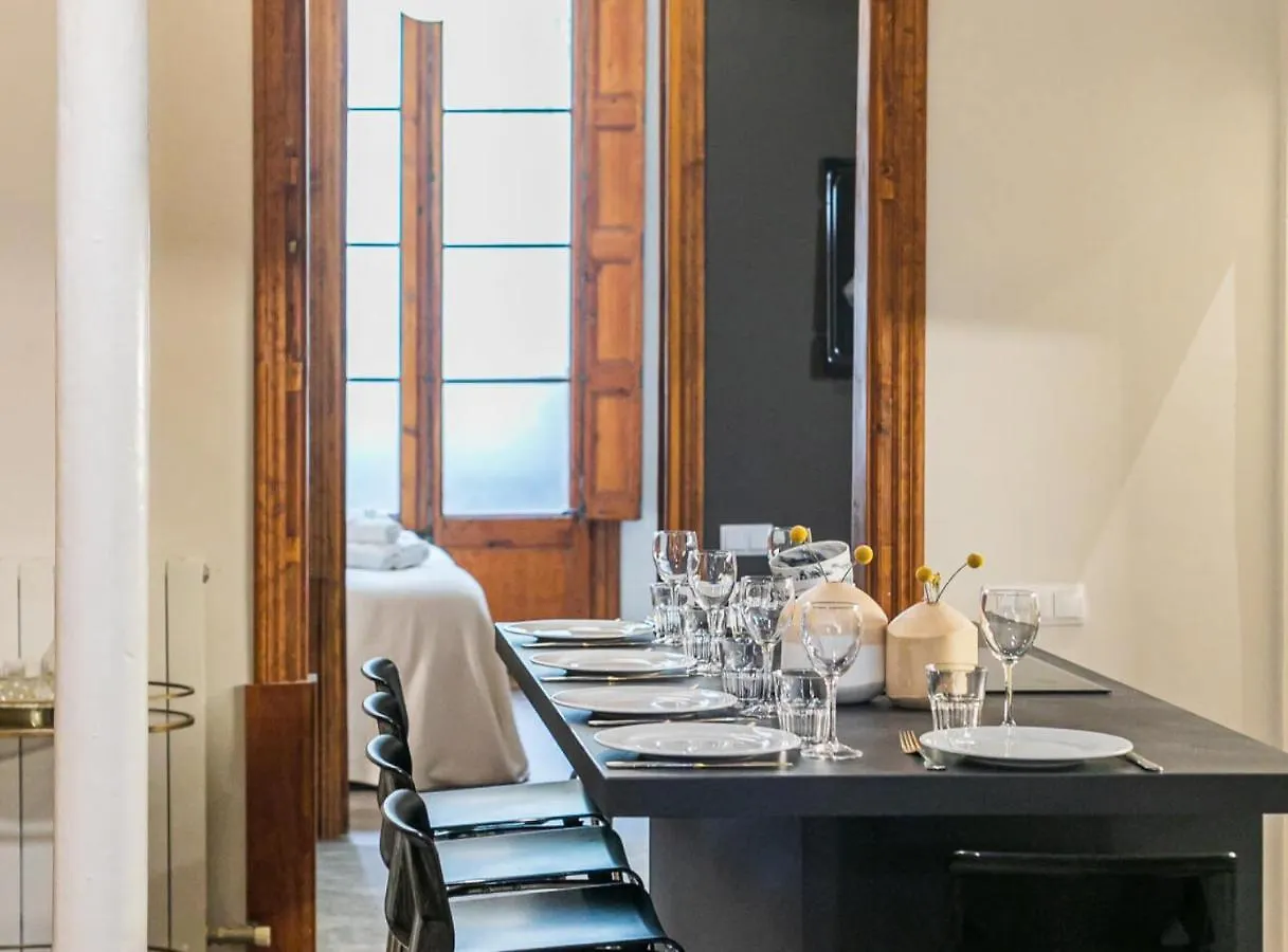 Avinyo 2 Gotic - Spacious Loft In Gothic Quarter! Barcelona Apartment