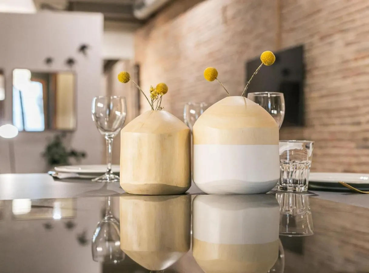 Avinyo 2 Gotic - Spacious Loft In Gothic Quarter! Barcelona Apartment